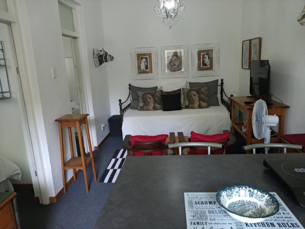 Grace Apartment Претория Екстериор снимка