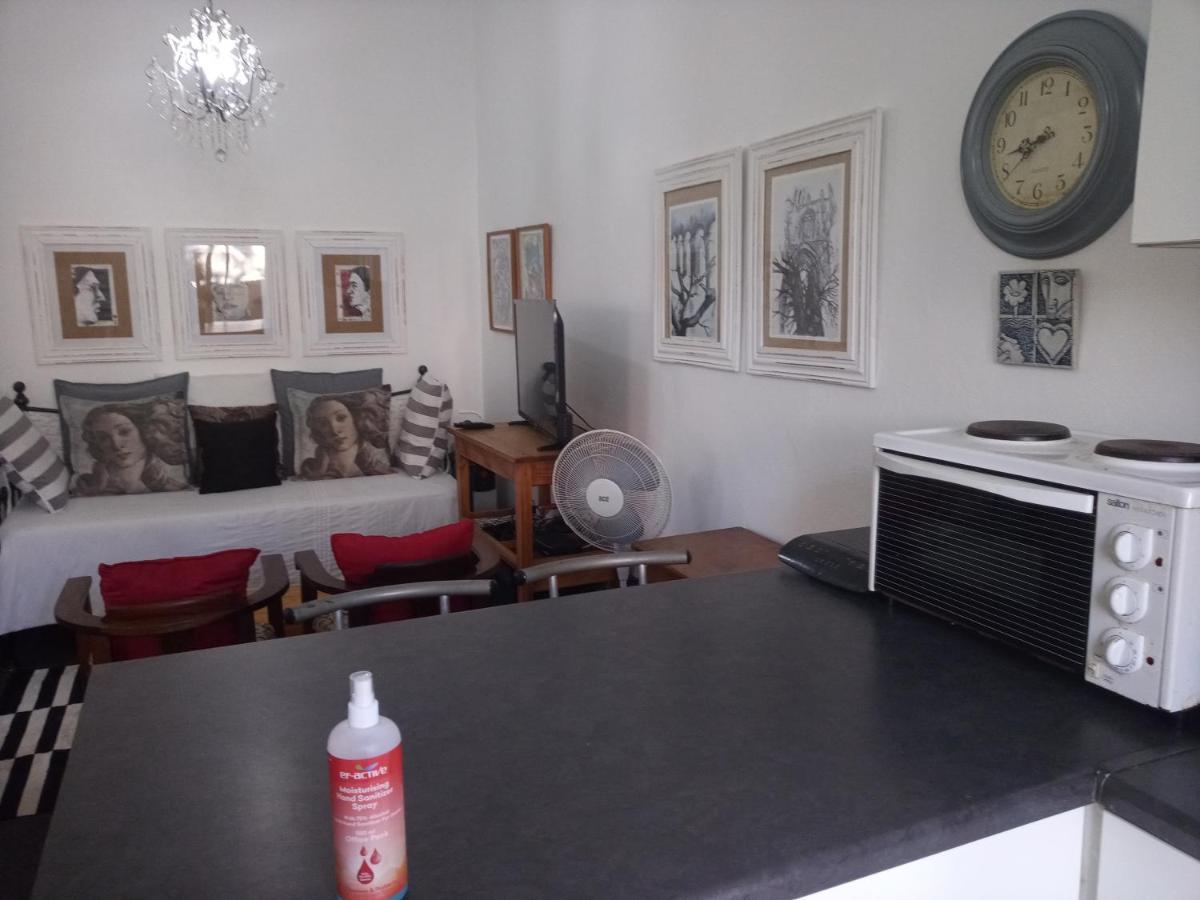 Grace Apartment Претория Екстериор снимка